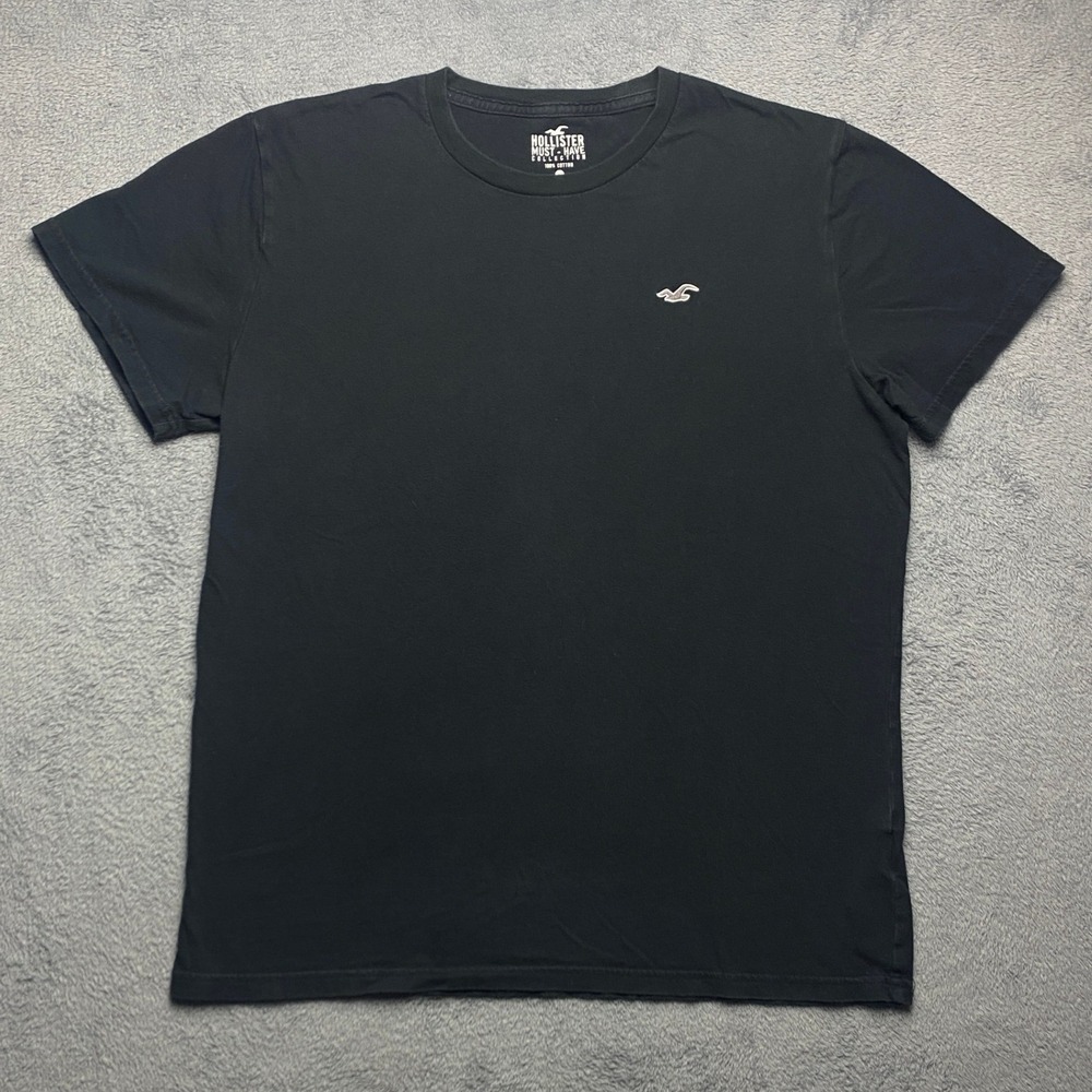 Hollister Tshirt Mens Large Must-Have Collection Black Embroidered‎ Logo